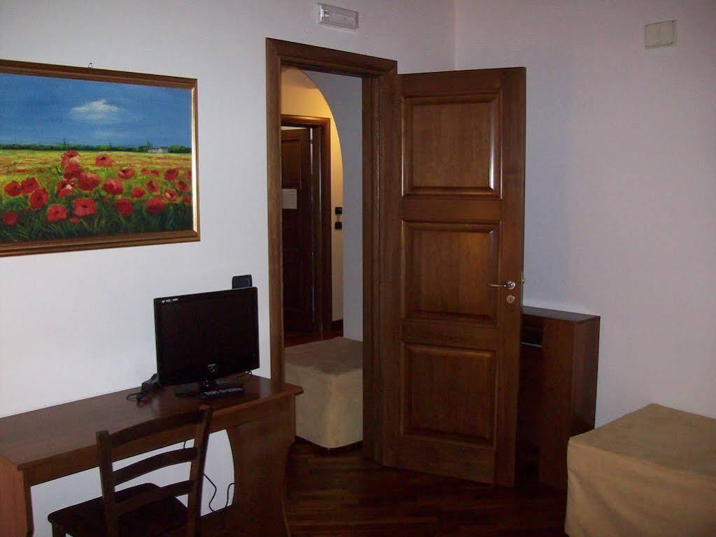 I Cento Campanili Acireale Exterior foto